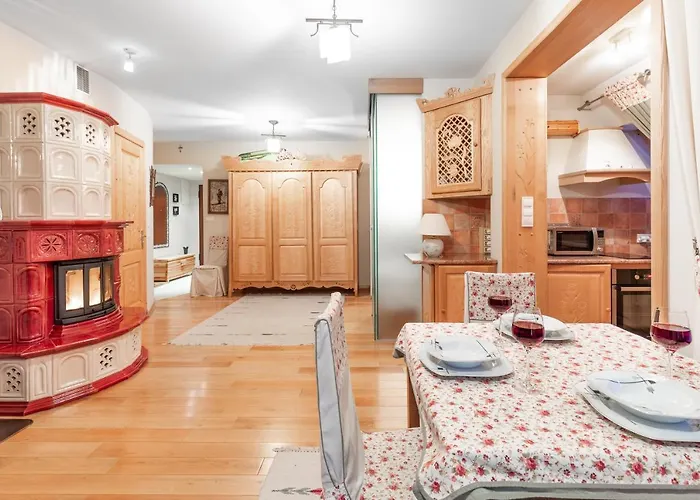 Bajeczna Gora דירה זקופאנה